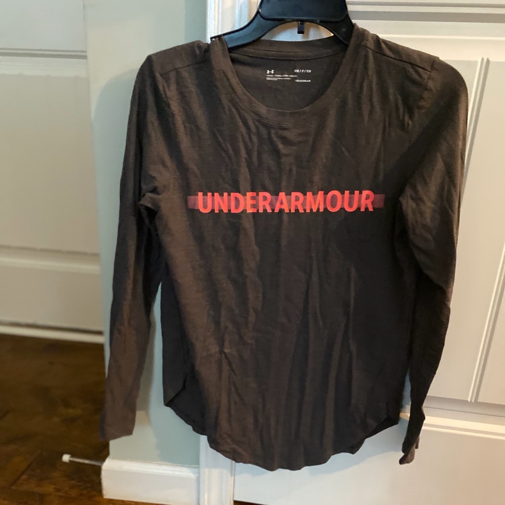 Sports shirt under armor